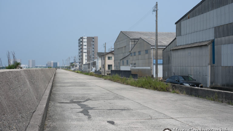 いかに写さないか／情報を減らすか