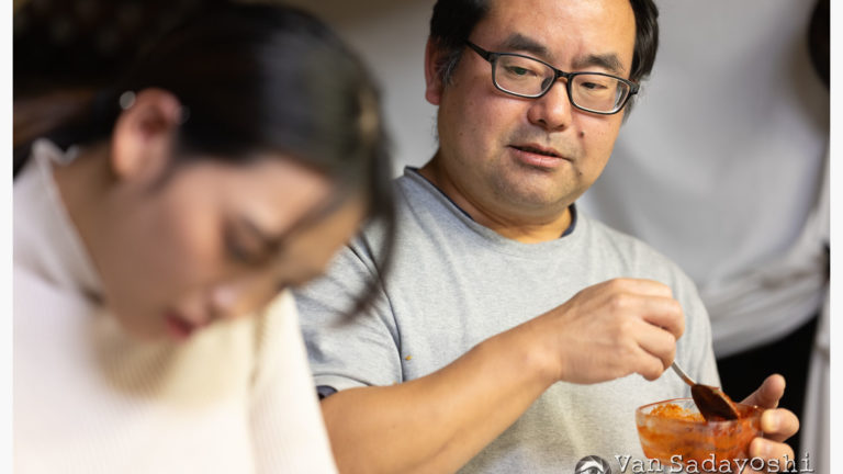 情報量がガーンと下がるので安心してもらえる側面もありそうなイラスト調